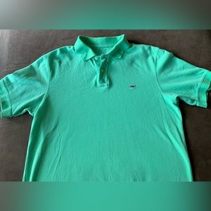 Men’s Vineyard Vines polo, size S, in great condition.